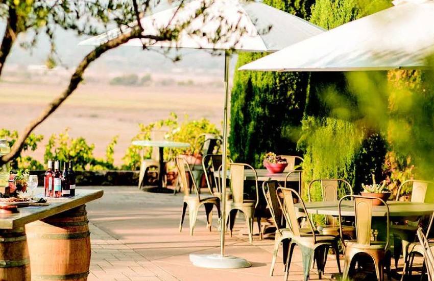 outdoor wedding venues
